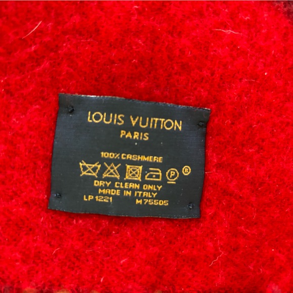 Louis Vuitton Red and Burgundy Scarf - Picture 2 of 5